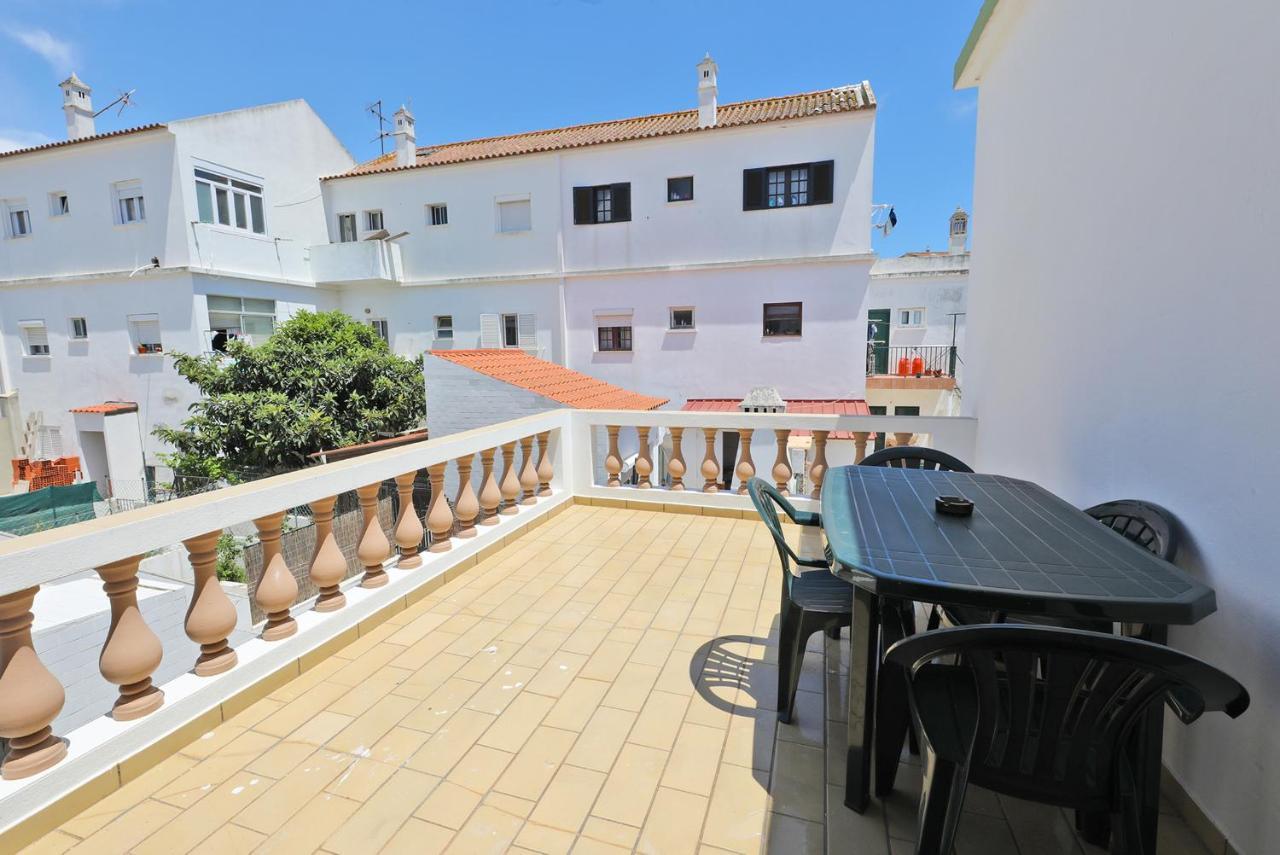 B91 - Bairro Apartment In لاغوس المظهر الخارجي الصورة